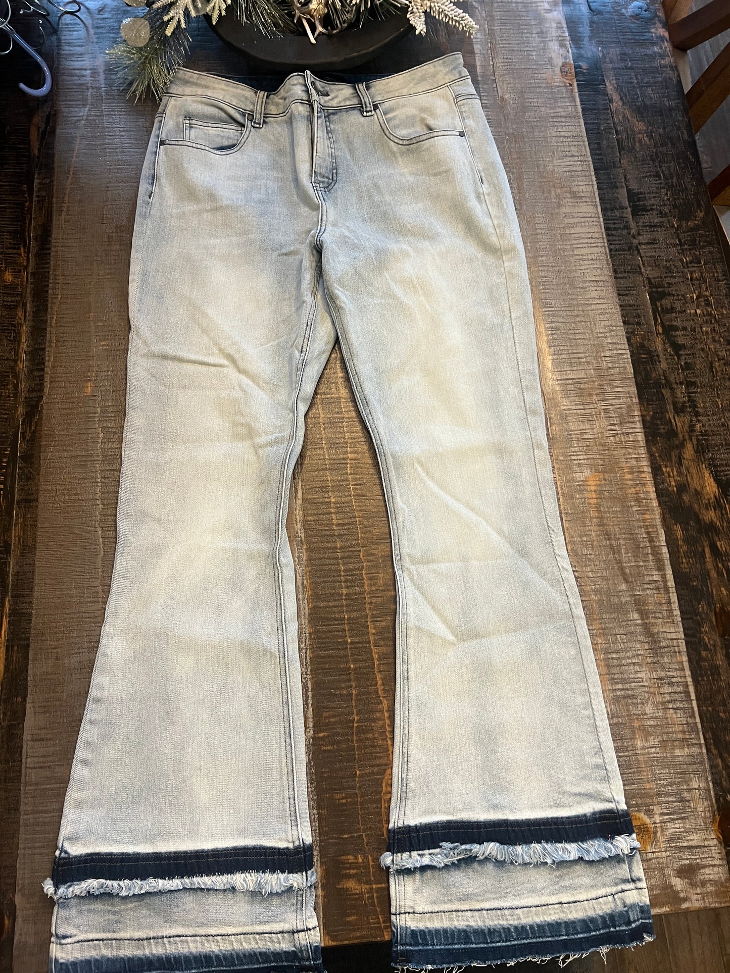 APNY flare jeans - NEW